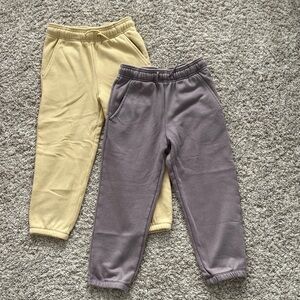 Gap girls Cozy Fleece Joggers - Gray Lilac and Light Yellow
